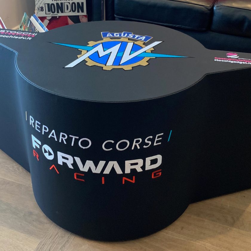 Pouf/tavolino MV Agusta Reparto Corse Forward Racing